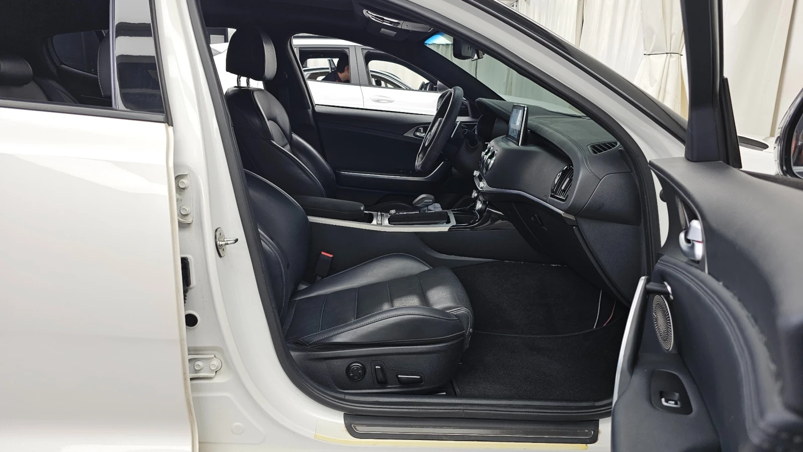 Kia Stinger 3.3 Turbo | Mobile.bg � ����������� 11