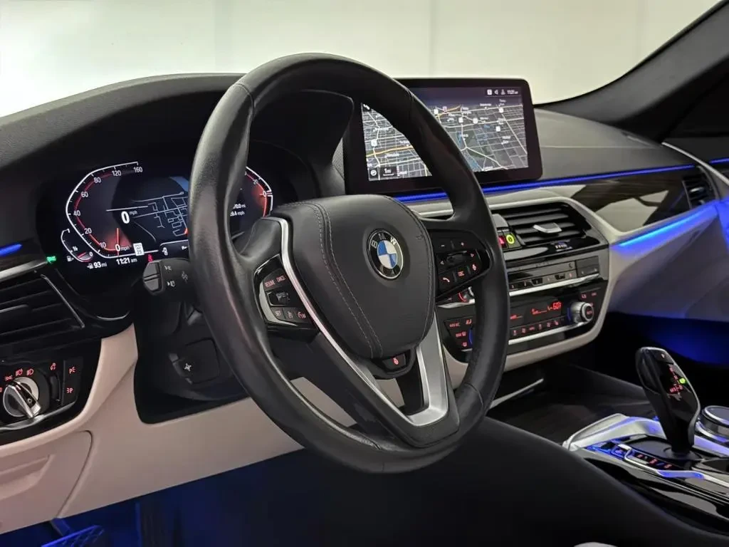 BMW 540 I xDrive, снимка 8 - Автомобили и джипове - 55577404