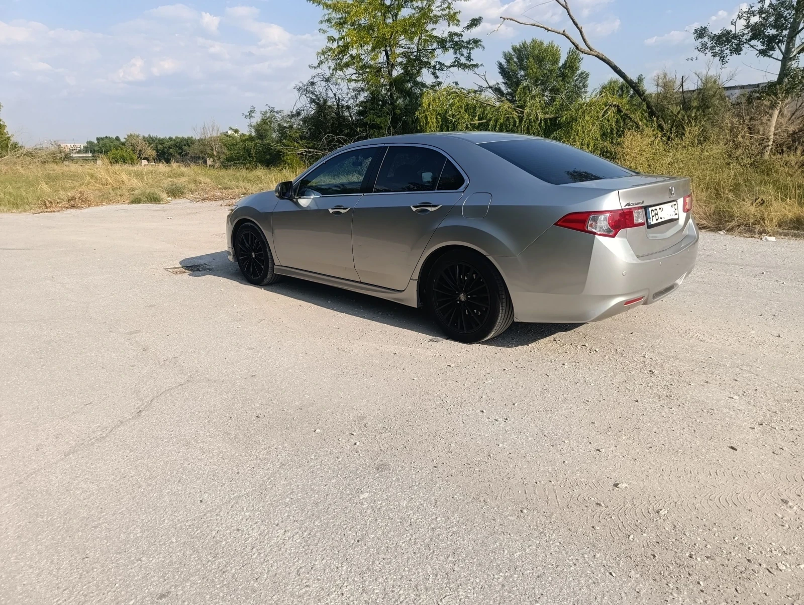 Honda Accord 2.2 idtec, снимка 9 - Автомобили и джипове - 56514381