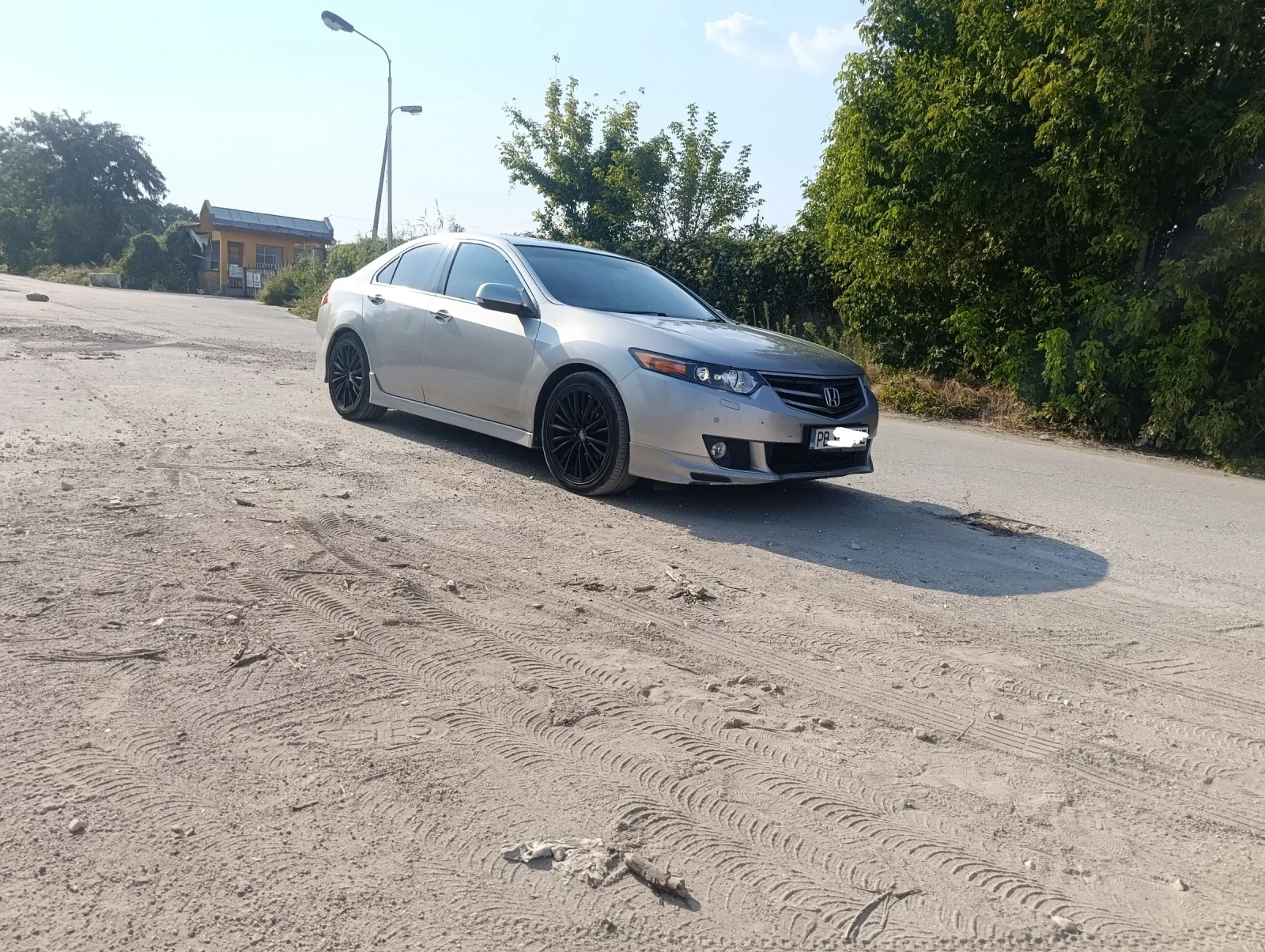 Honda Accord 2.2 idtec, снимка 4 - Автомобили и джипове - 56514381
