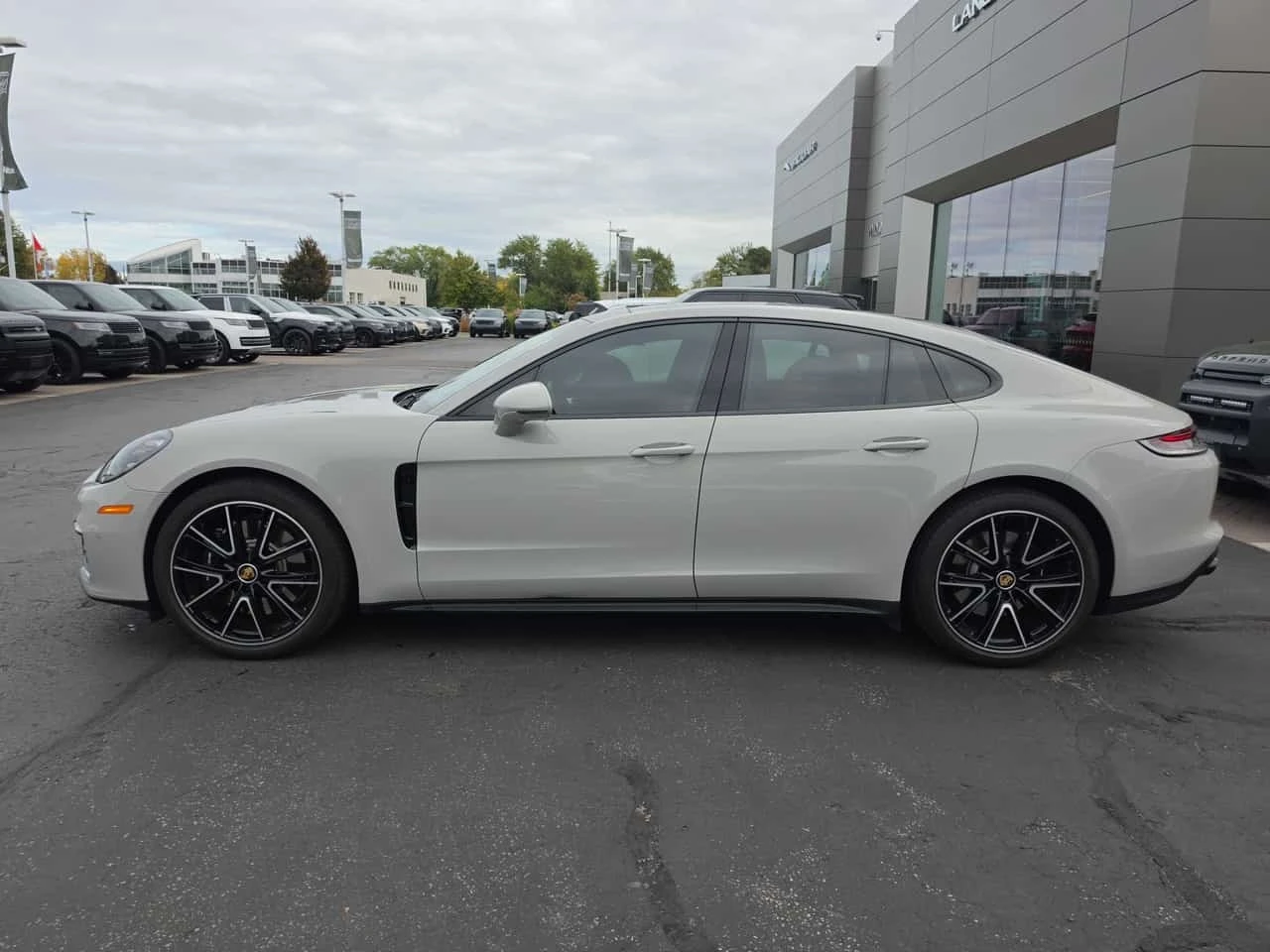 Porsche Panamera  4S / Nardo Grey / Carfax / , снимка 2 - Автомобили и джипове - 56642622