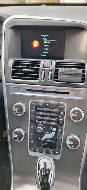 Volvo XC60 Т5 AWD 2.5, снимка 10