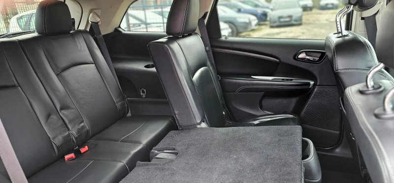 Fiat Freemont 2.0mjet 170кс 4х4 7места, снимка 17 - Автомобили и джипове - 52665177