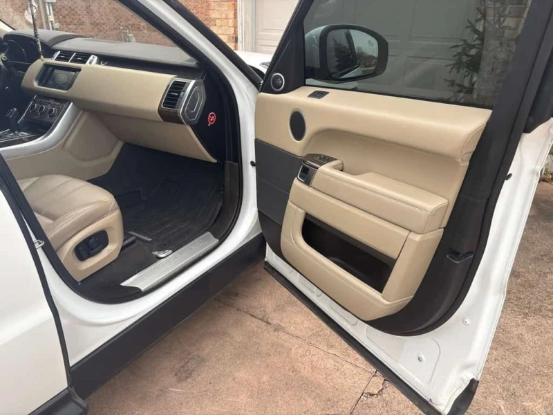 Land Rover Range Rover Sport * 4WD 4dr Td6 HSE * CARFAX * ЦЕНА ДО БГ, снимка 11 - Автомобили и джипове - 53529189