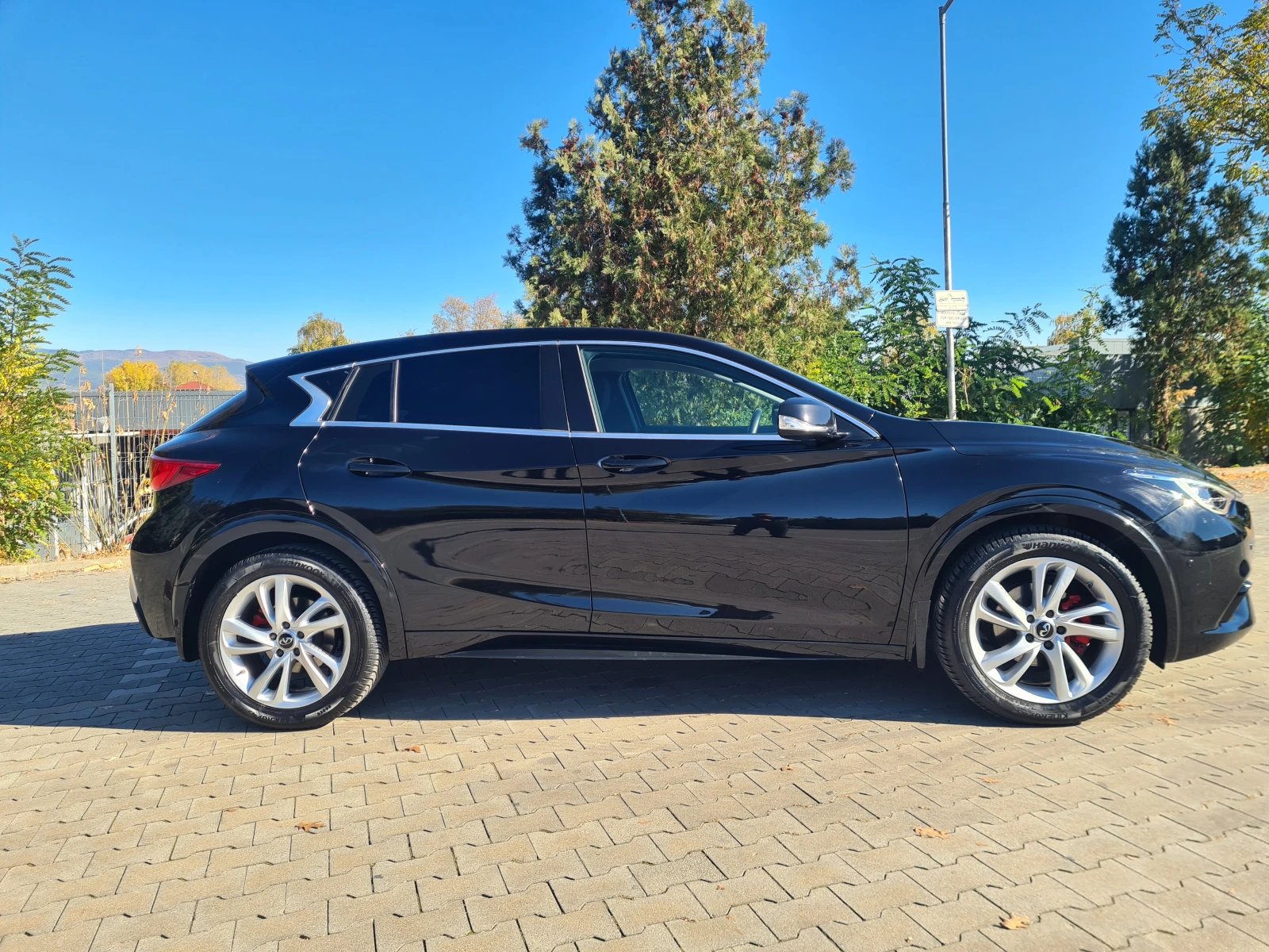 Infiniti Q30 1.5d Euro6b - изображение 8