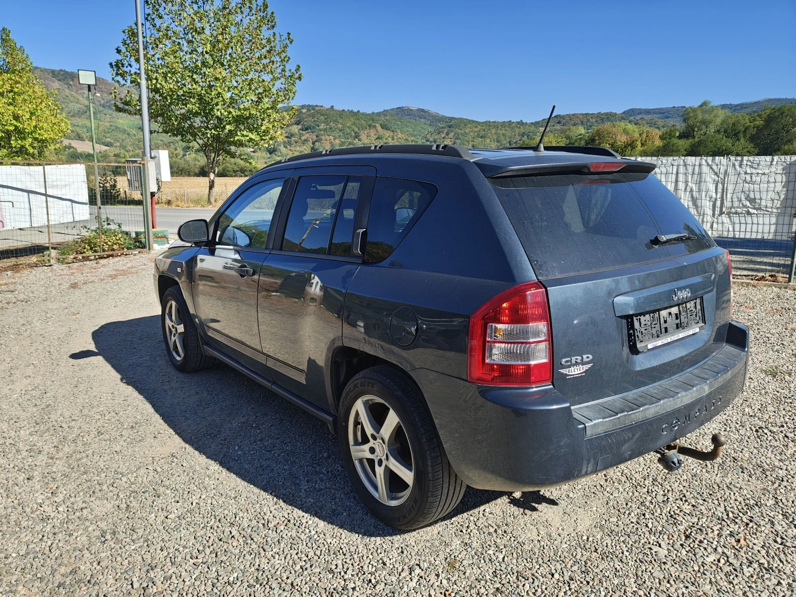 Jeep Compass 2.0 CRDi 120k.c. klimatik 4+ 4 - изображение 7