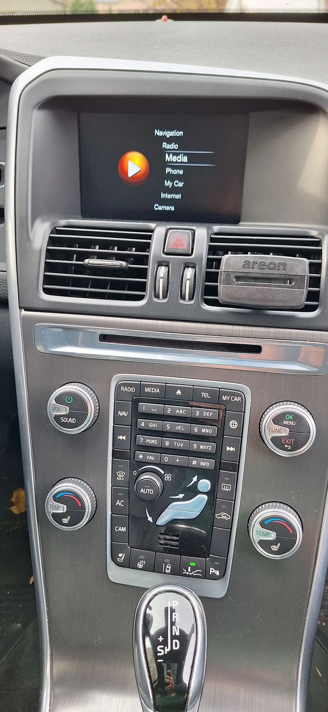 Volvo XC60 5 AWD 2.5 | Mobile.bg   10