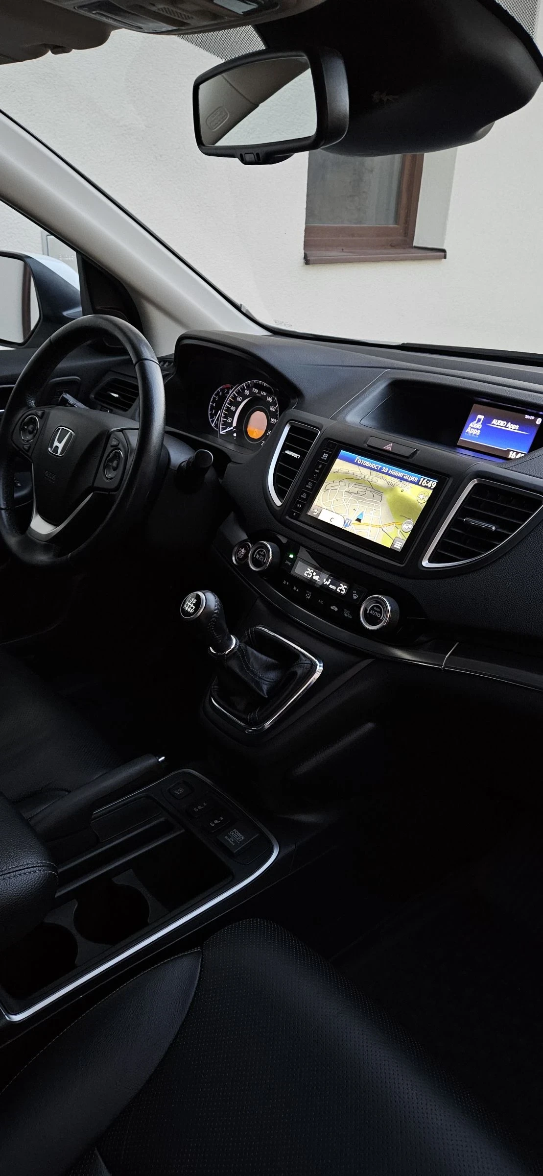 Honda Cr-v Executive 2.0 I-vtec 155ks 4x4, снимка 11 - Автомобили и джипове - 53761117