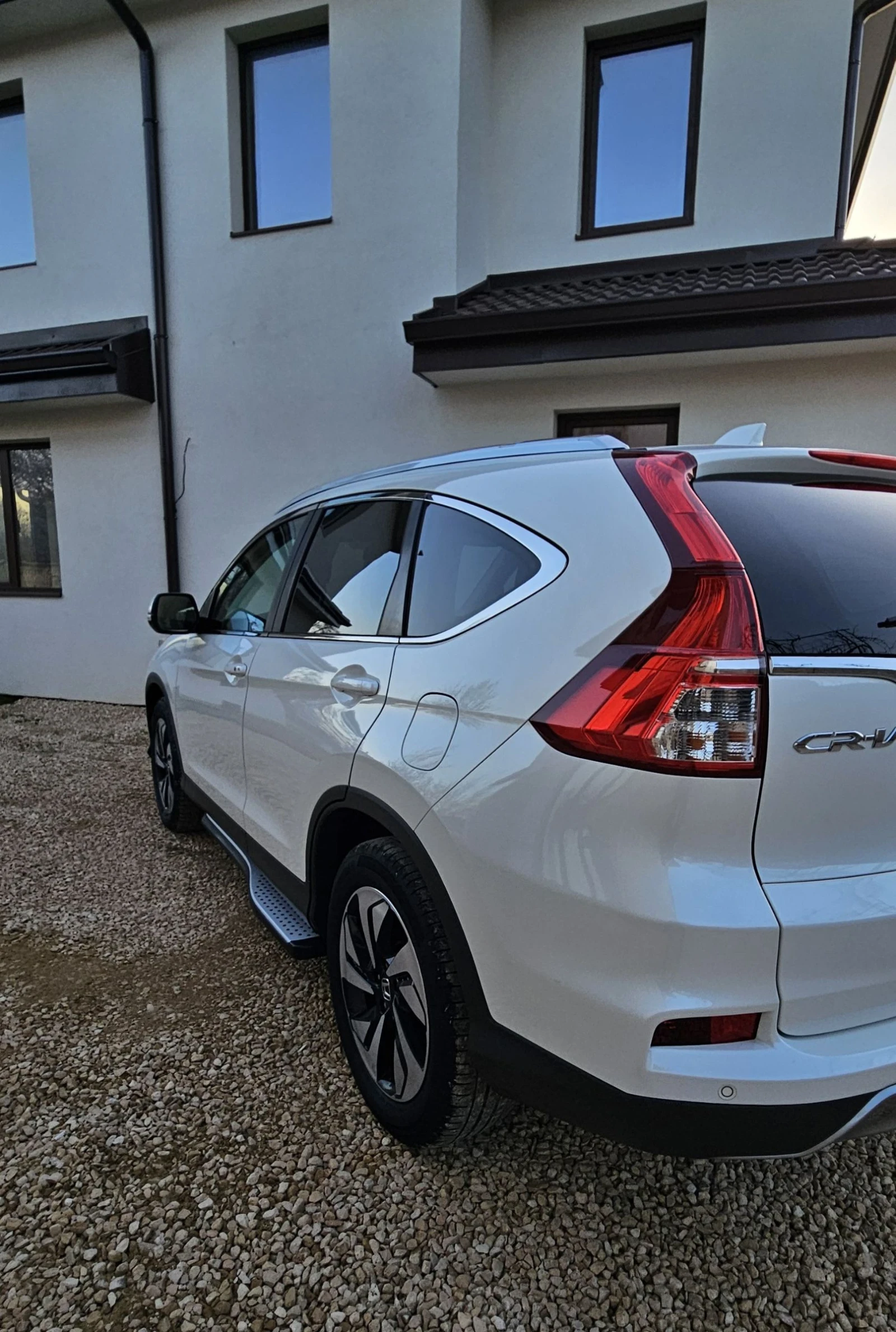 Honda Cr-v Executive 2.0 I-vtec 155ks 4x4 - изображение 5