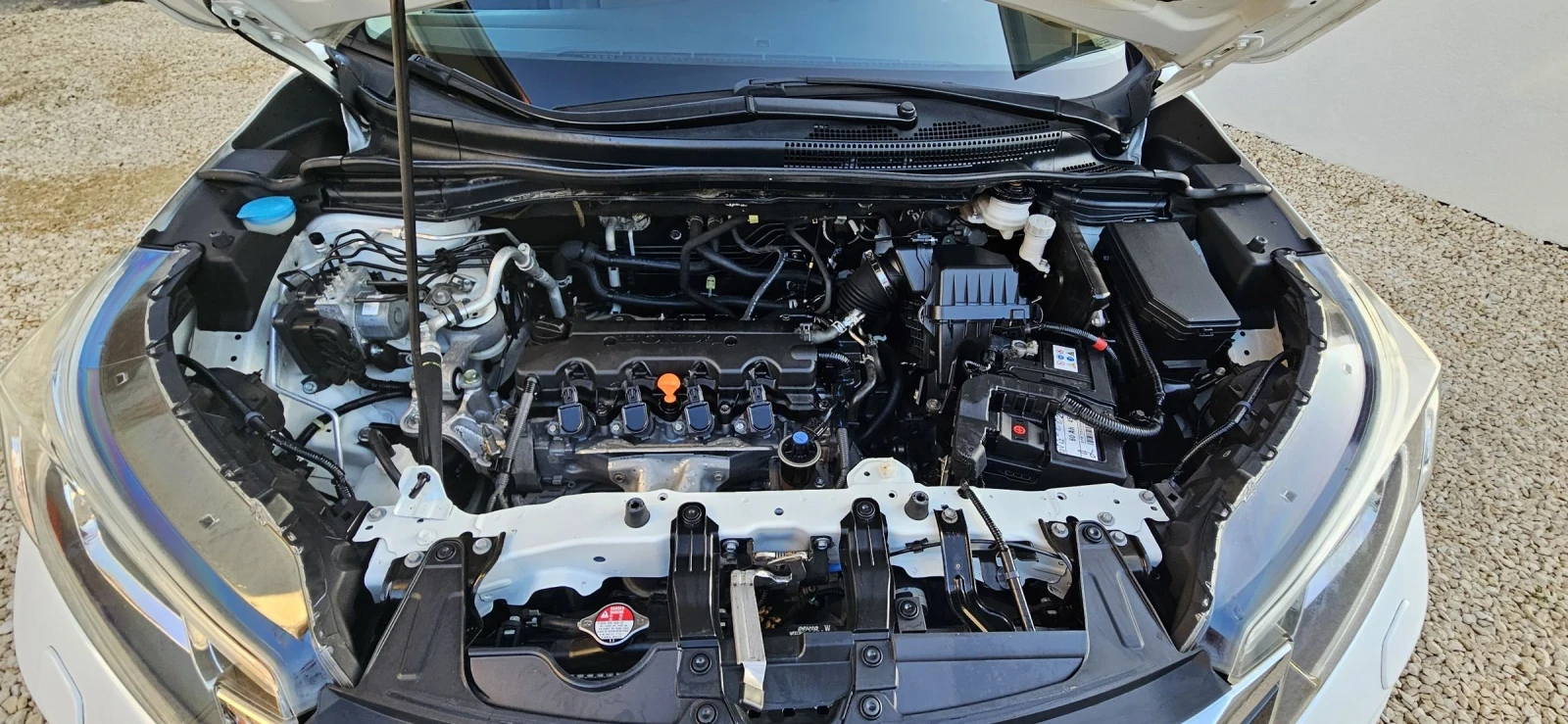 Honda Cr-v Executive 2.0 I-vtec 155ks 4x4, снимка 15 - Автомобили и джипове - 53761117