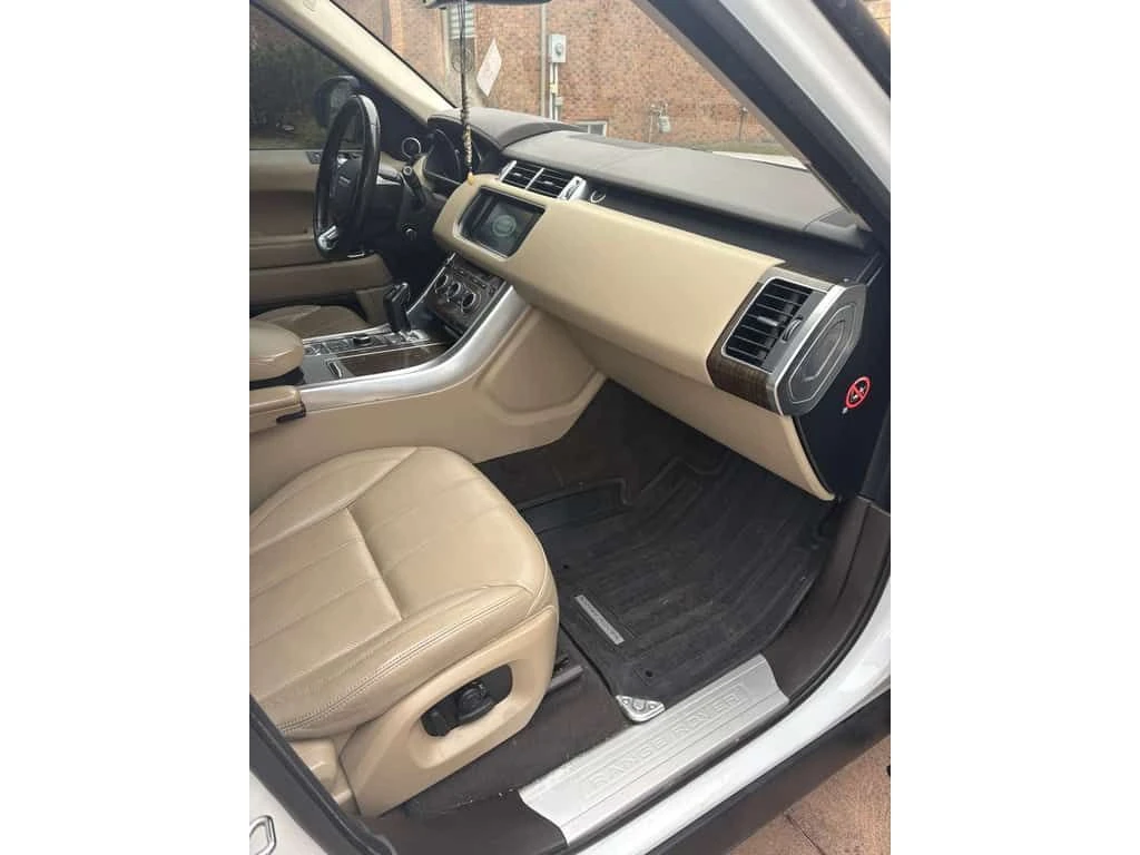 Land Rover Range Rover Sport * 4WD 4dr Td6 HSE * CARFAX * ЦЕНА ДО БГ - изображение 10