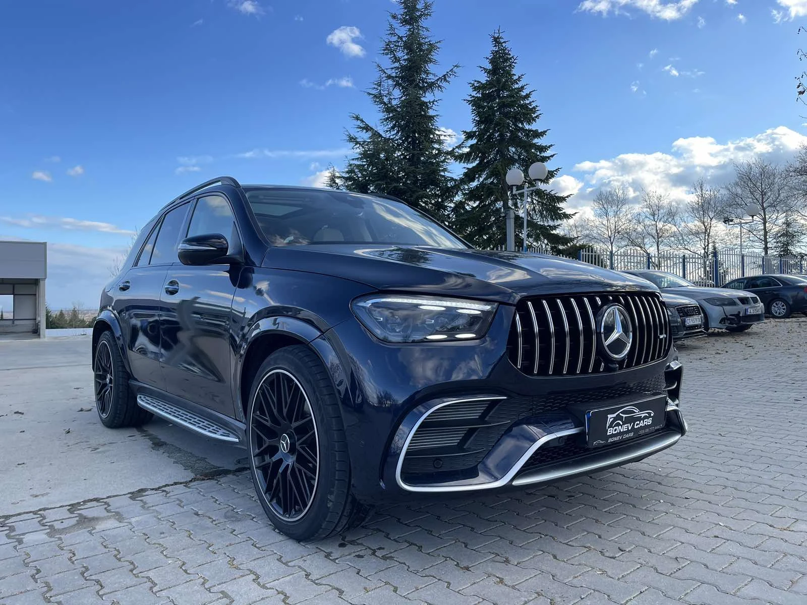 Mercedes-Benz GLE * FULL AMG FACELIFT PACK* , снимка 3 - Автомобили и джипове - 53763510