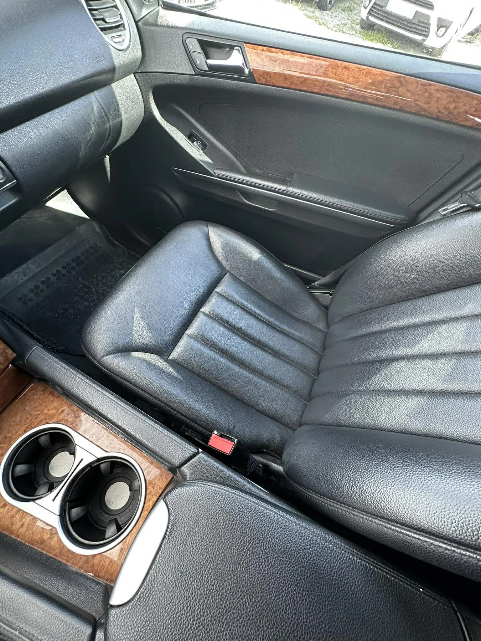 Mercedes-Benz ML 320, снимка 8 - Автомобили и джипове - 54189992