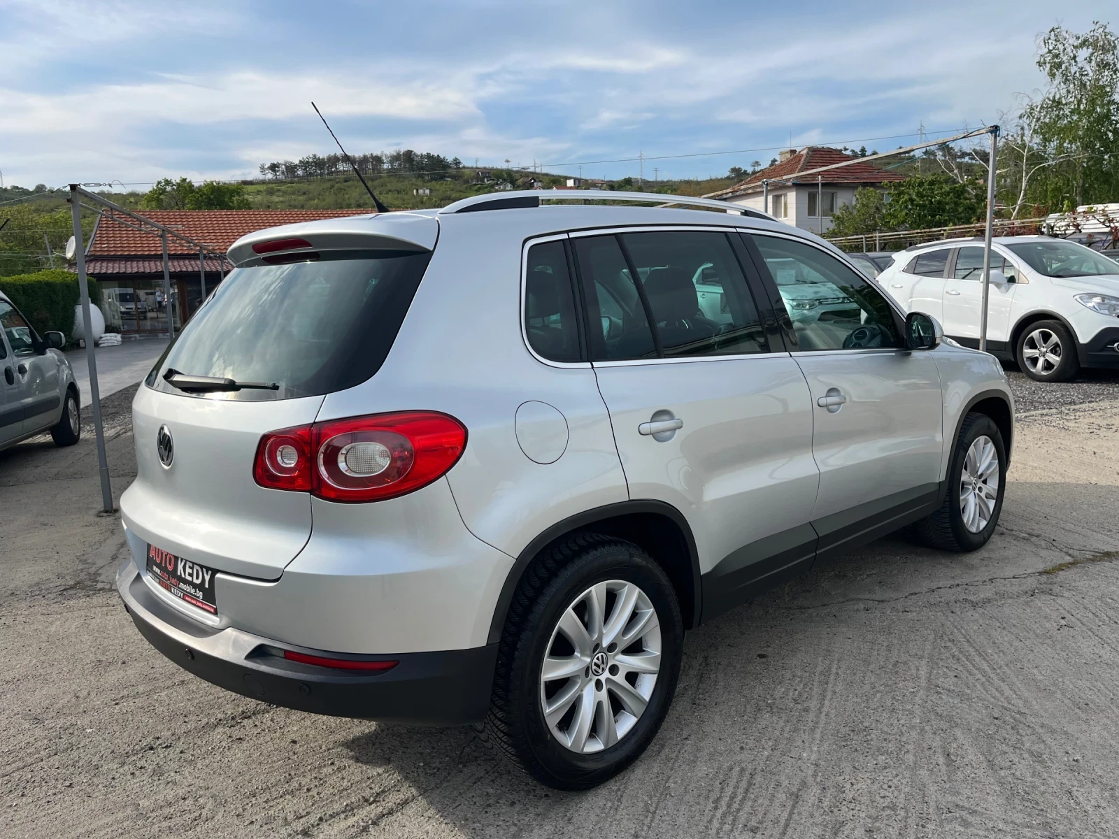 VW Tiguan 2.0TDI Sport Panorama, снимка 5 - Автомобили и джипове - 54415808