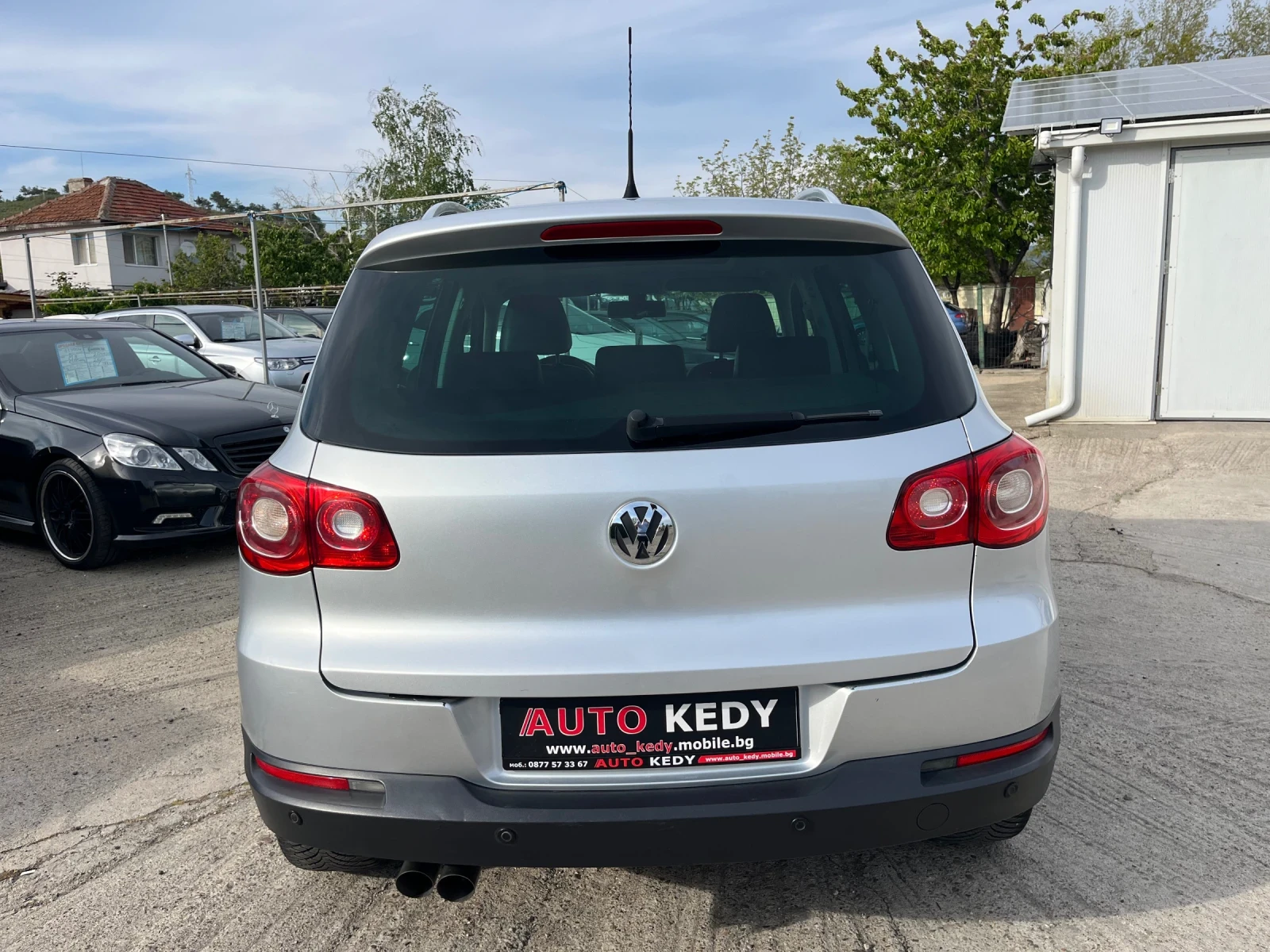 VW Tiguan 2.0TDI Sport Panorama, снимка 6 - Автомобили и джипове - 54415808