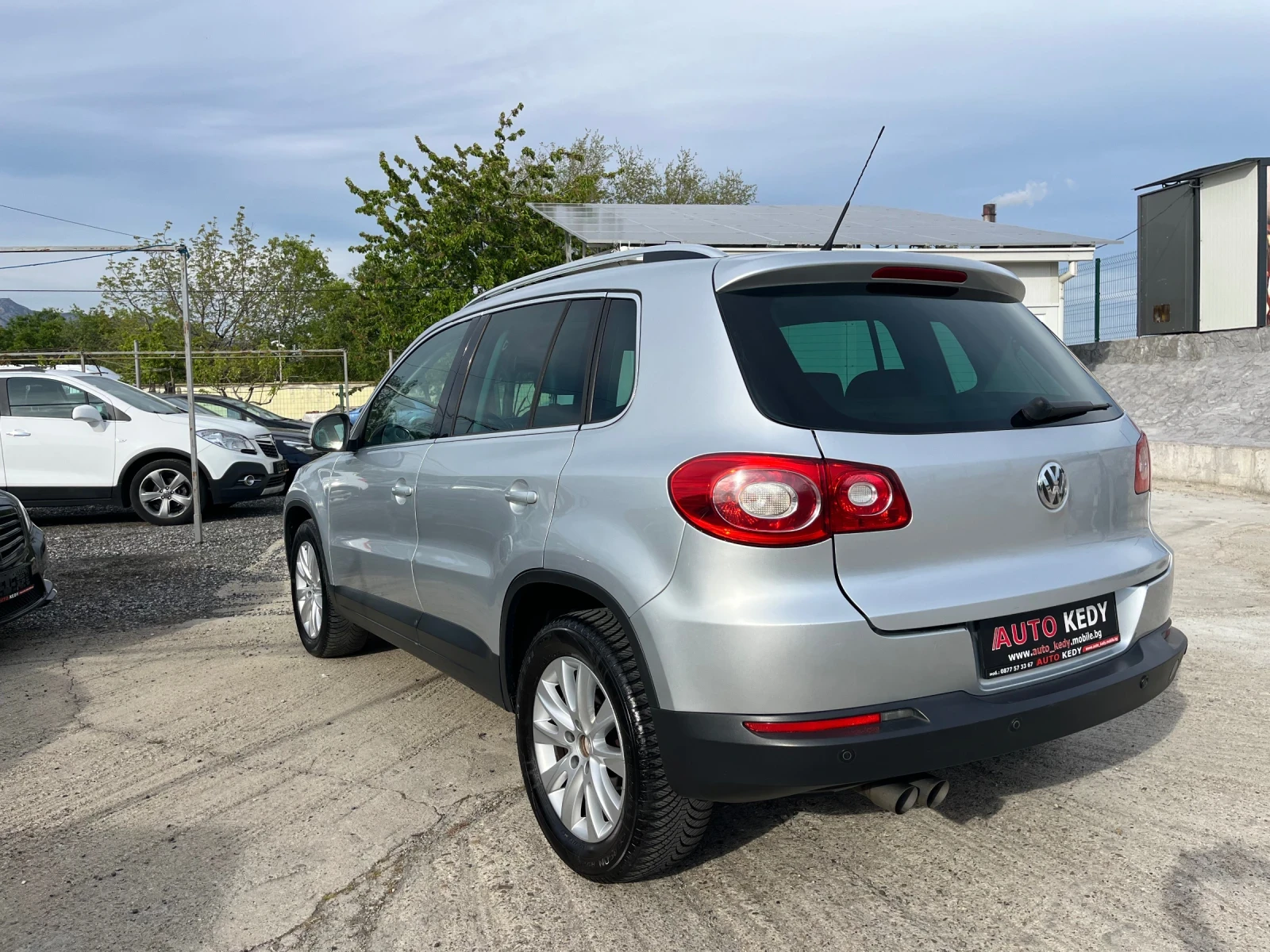 VW Tiguan 2.0TDI Sport Panorama, снимка 4 - Автомобили и джипове - 54415808