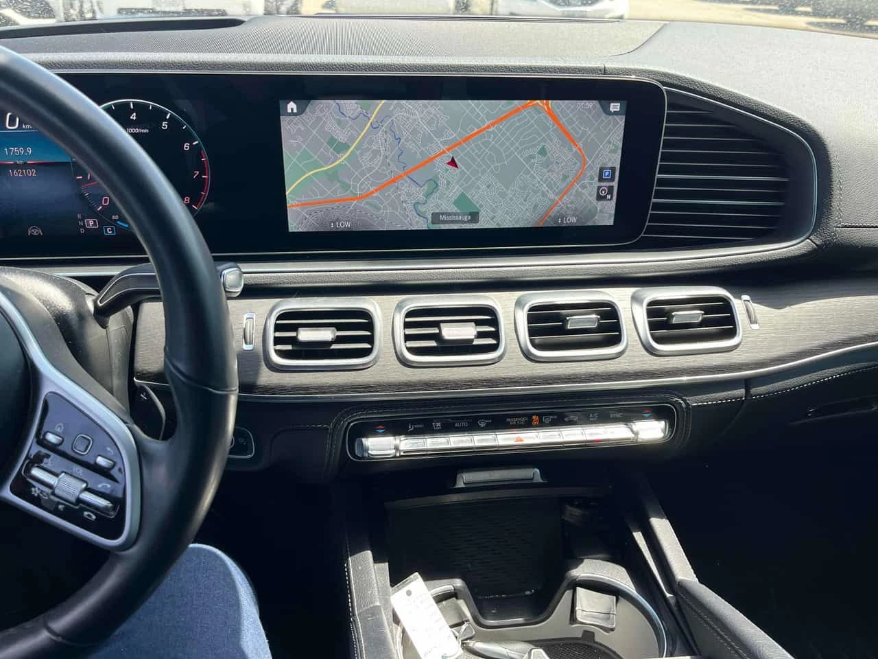Mercedes-Benz GLE * 350 * CARFAX * ЦЕНА ДО БГ, снимка 8 - Автомобили и джипове - 54441324