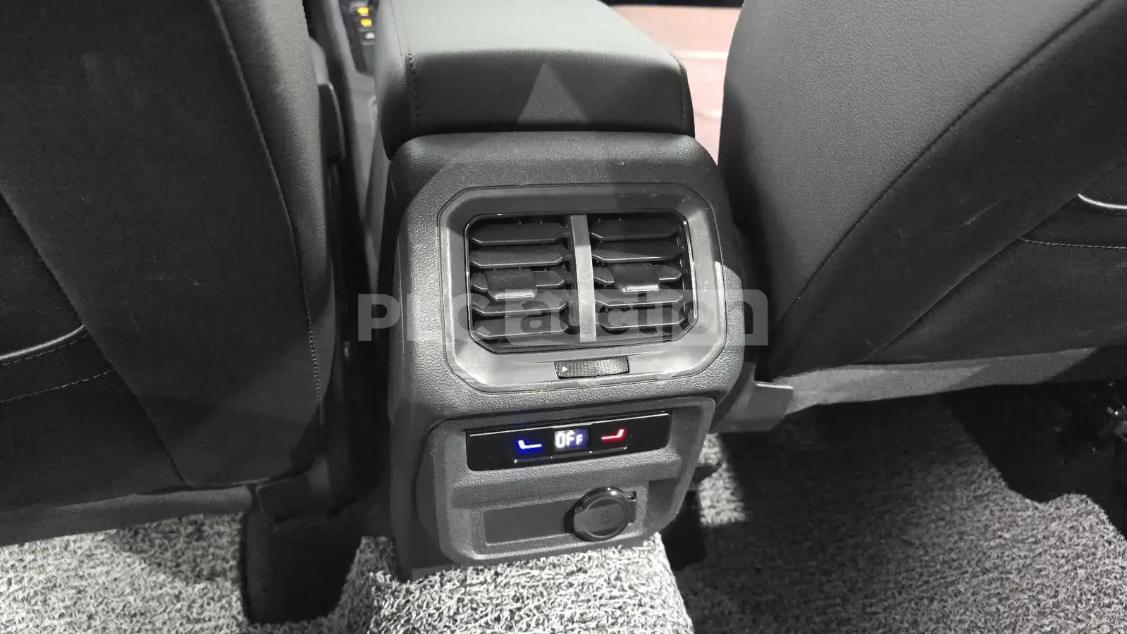 VW Tiguan 2.0TDI | 4X4 | DIGITAL| 360CAM| �����.| ��������� | Mobile.bg � ����������� 14