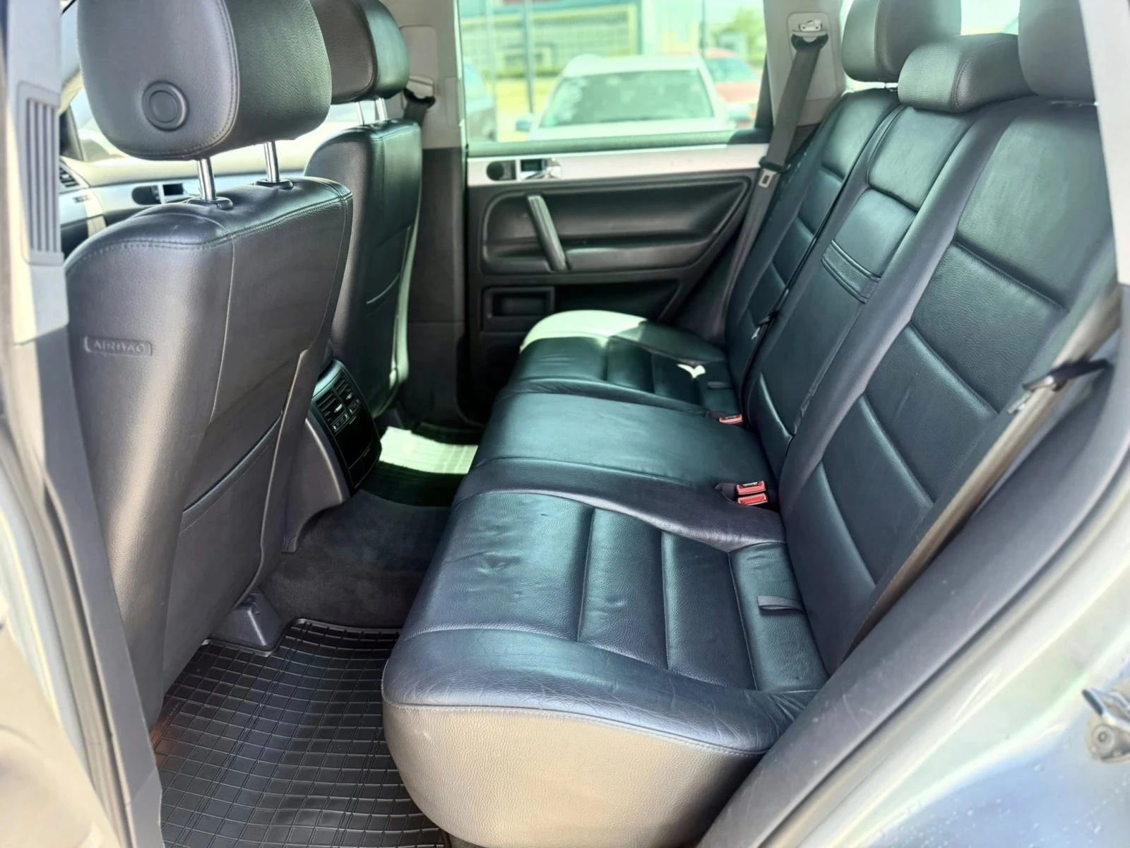 VW Touareg 3.0D Пружини, снимка 14 - Автомобили и джипове - 54792388