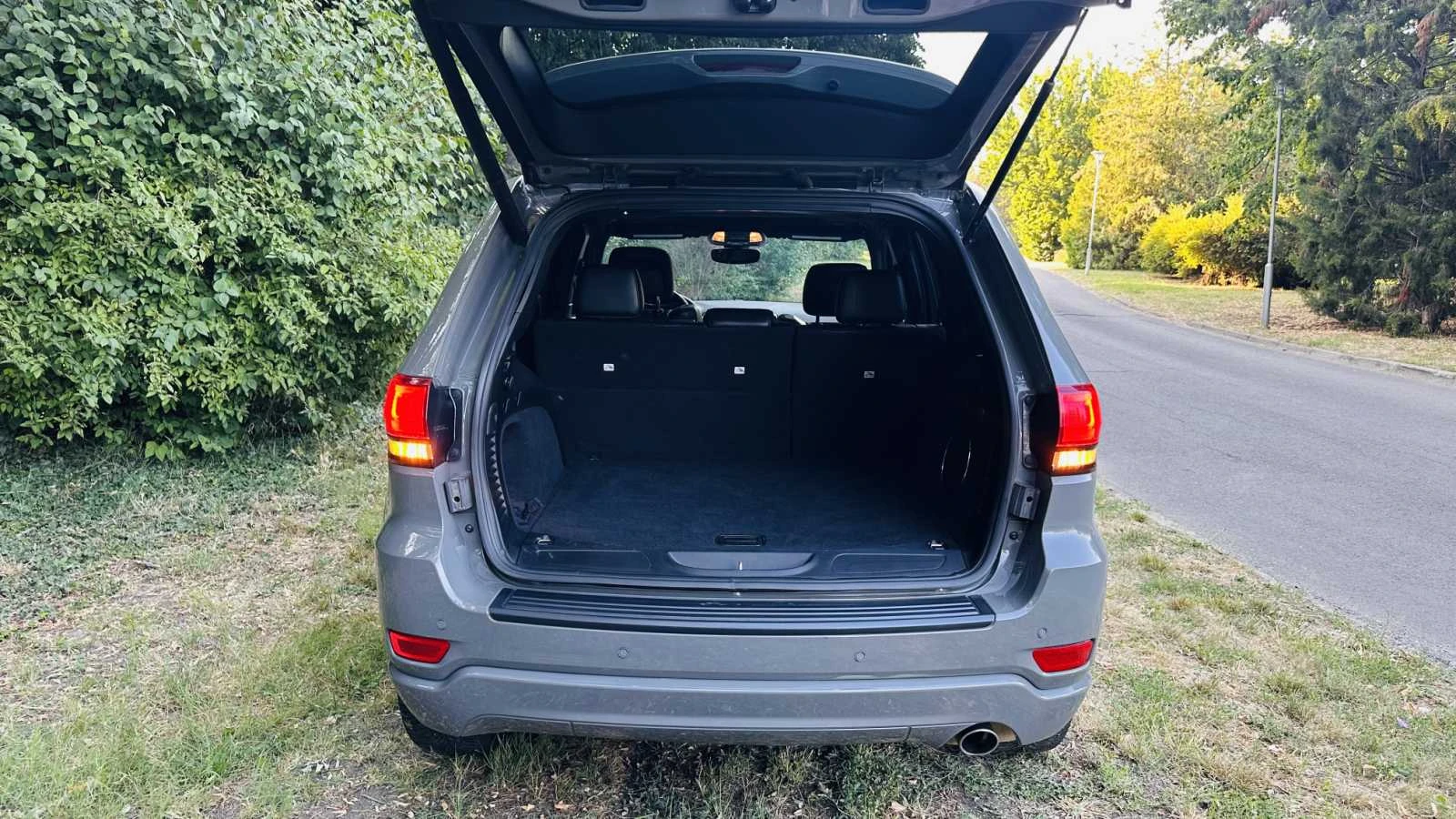 Jeep Grand cherokee, снимка 9 - Автомобили и джипове - 55650275