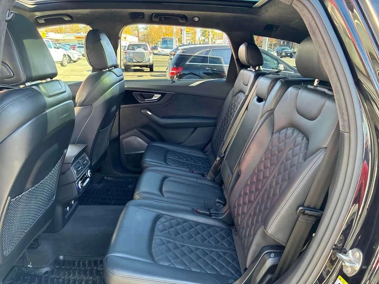Audi Q7, снимка 13 - Автомобили и джипове - 56683804