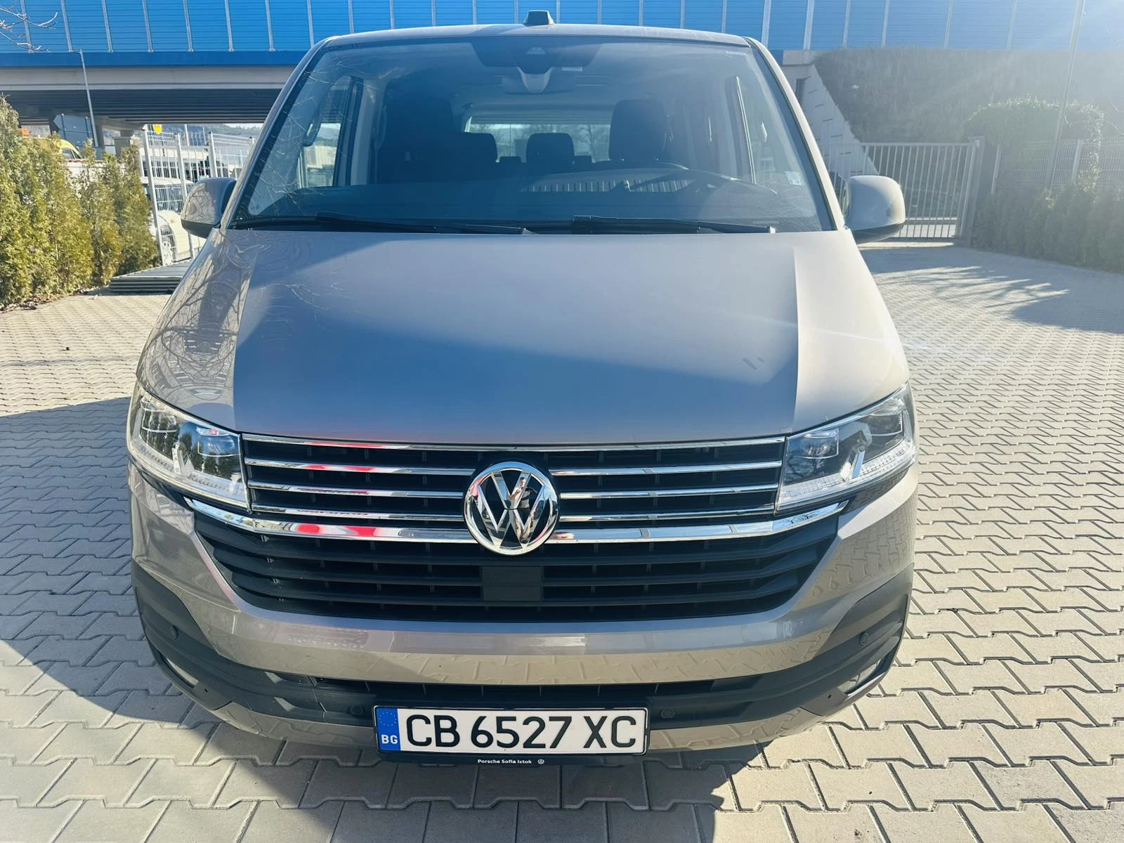 VW Caravelle 2.0TDI, снимка 3 - Бусове и автобуси - 53785613