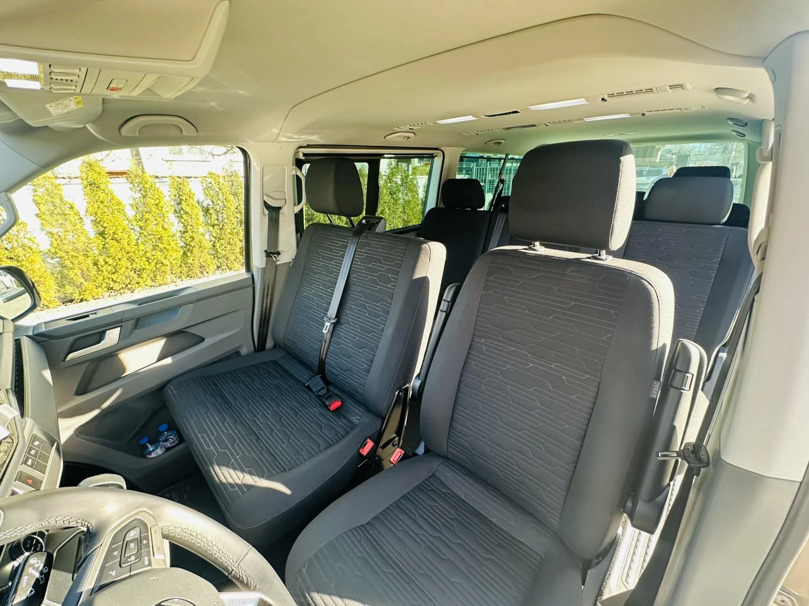 VW Caravelle 2.0TDI, снимка 12 - Бусове и автобуси - 53785613