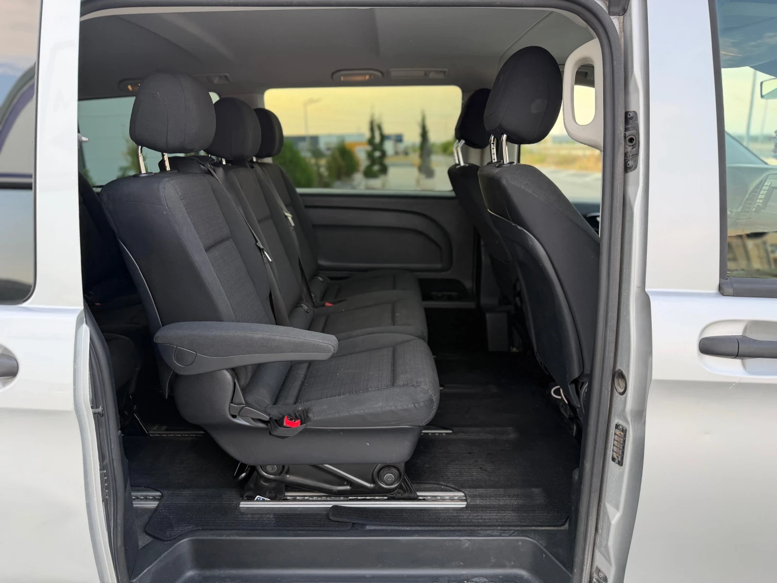 Mercedes-Benz Vito Tourer 2.2 114CDI 136кс. 2018г. Long, снимка 11 - Бусове и автобуси - 55598755