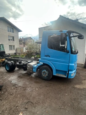 Mercedes-Benz Atego Междуосие 3.30метра , снимка 3