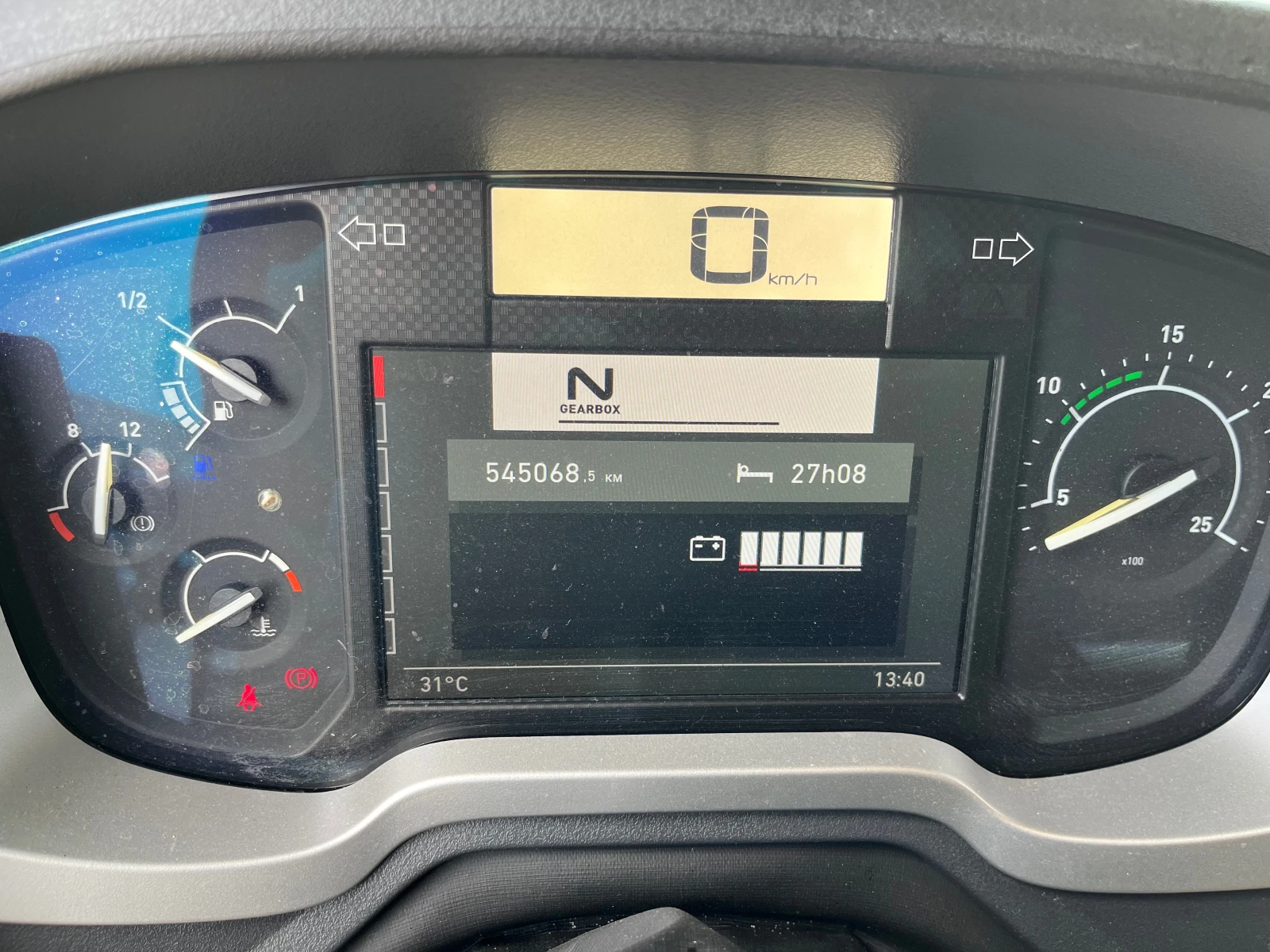 Renault T ���� | Mobile.bg � ����������� 13