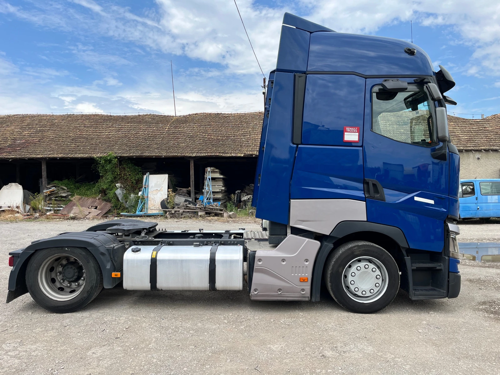 Renault T Мега - изображение 3