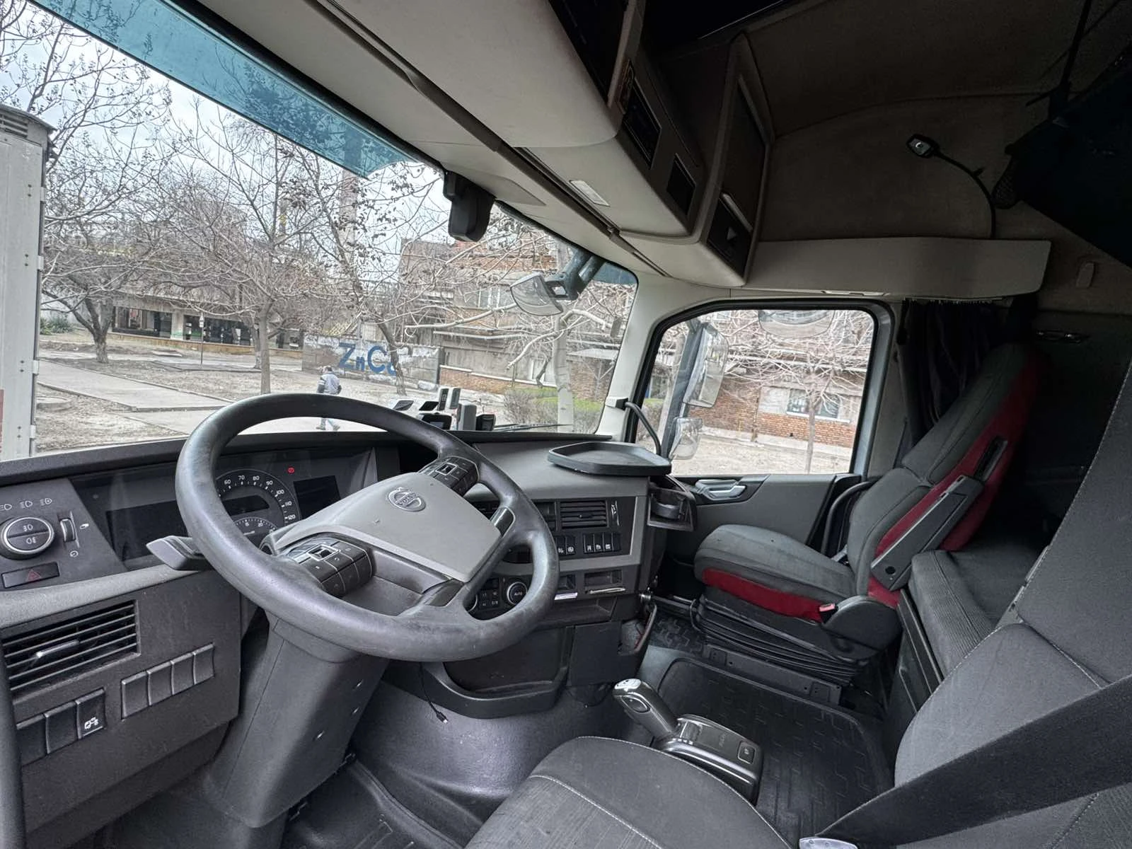 Volvo Fh 4200, снимка 3 - Камиони - 53969381