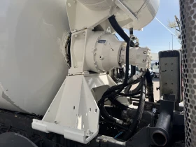 Бетон миксер Iveco Trakker 410, снимка 7