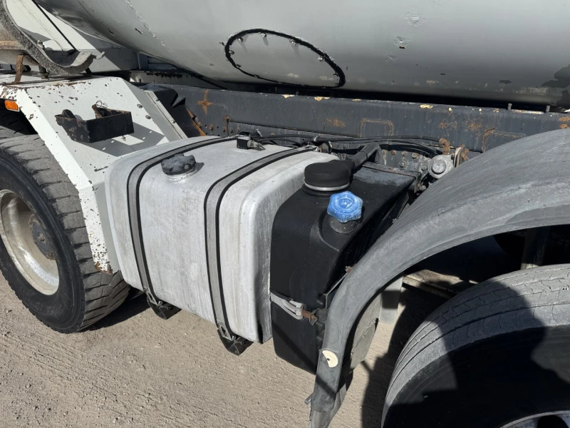 Бетон миксер Iveco Trakker 410, снимка 17 - Индустриална техника - 53416220