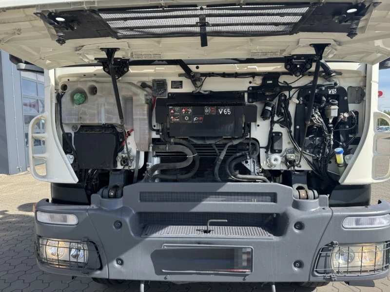 Бетон миксер Iveco Trakker 410, снимка 8 - Индустриална техника - 53416220