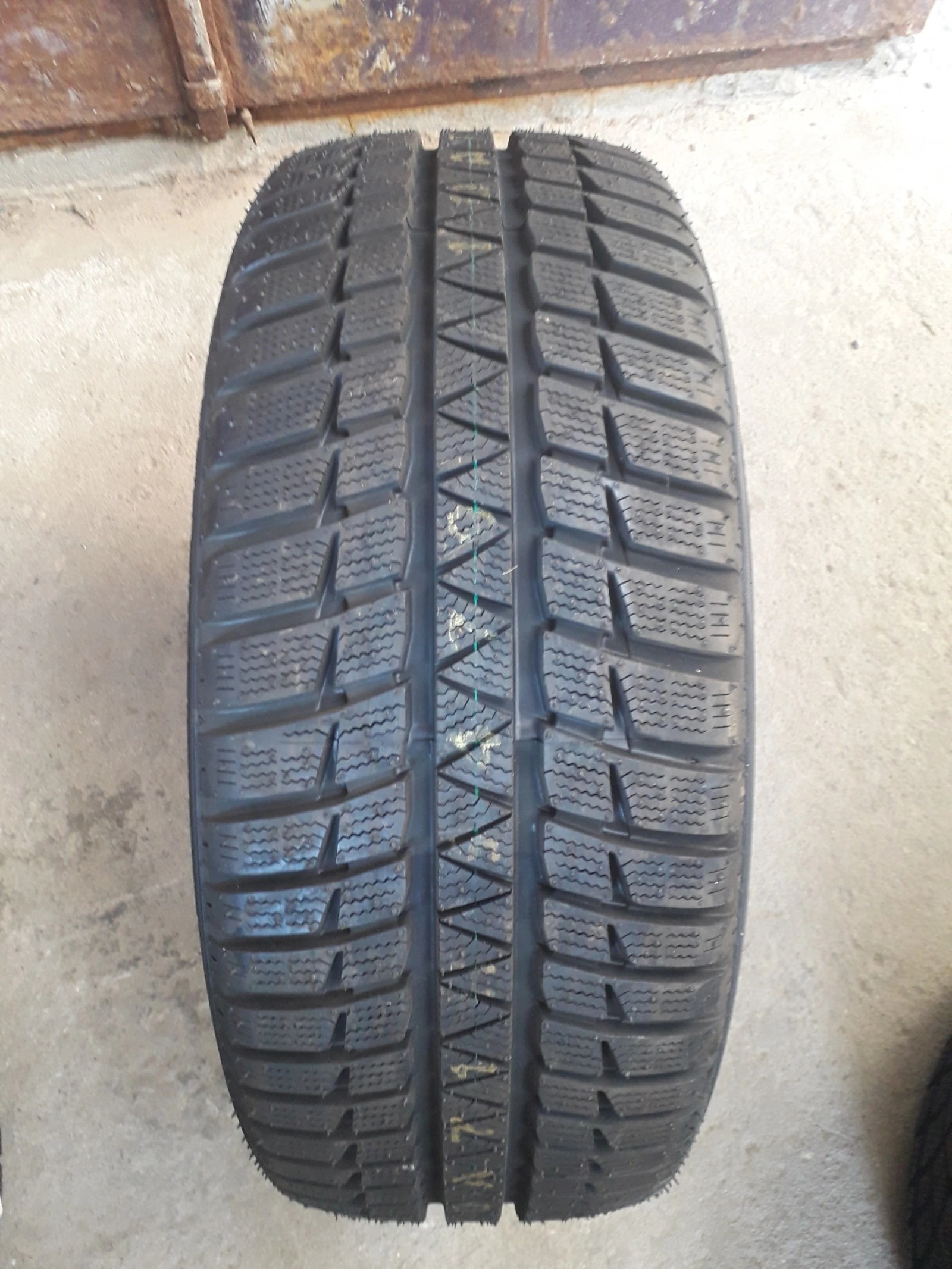  215/50R17 | Mobile.bg   2
