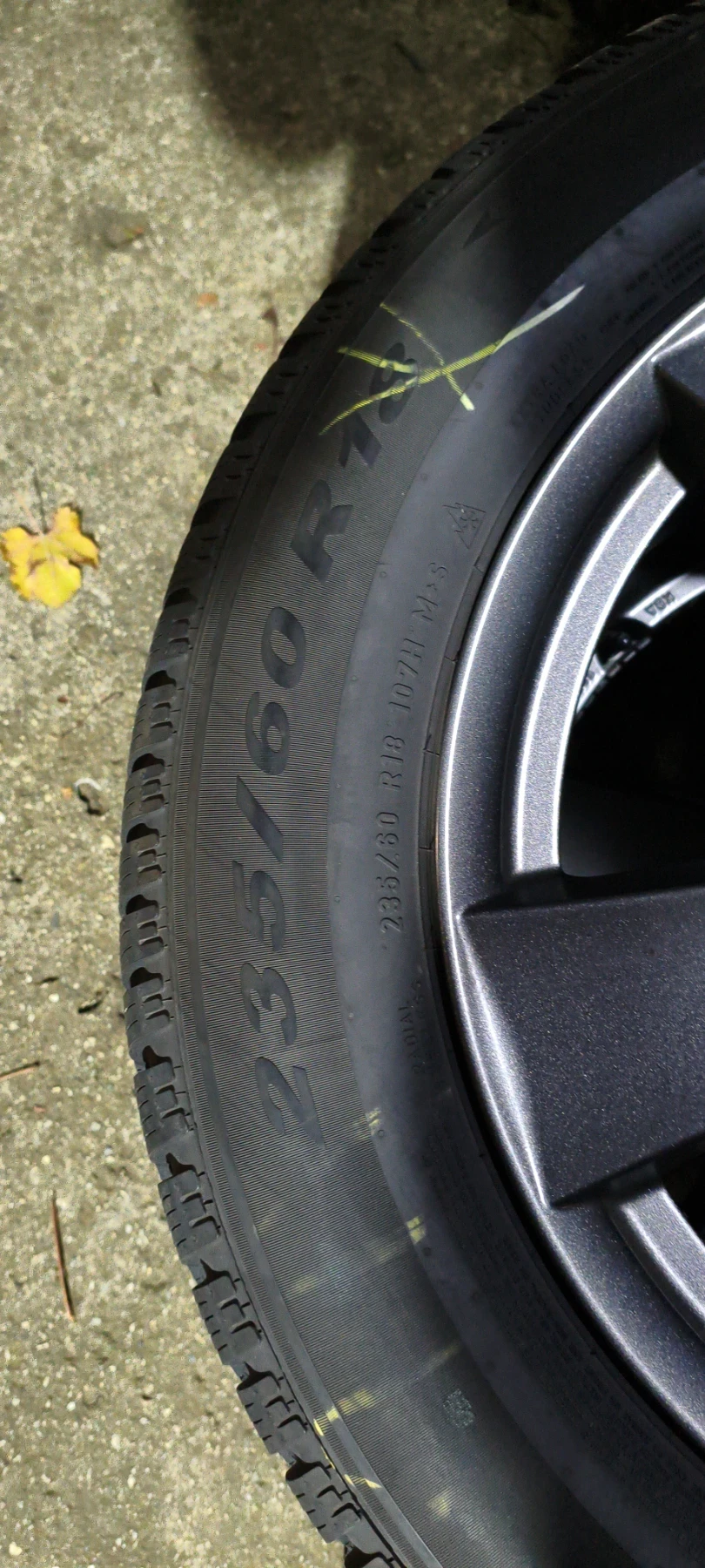 ���� 235/60R18 | Mobile.bg � ����������� 3