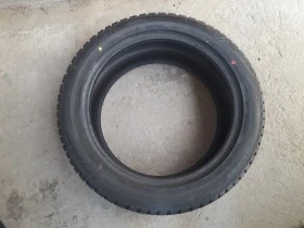 Гуми Зимни 215/50R17, снимка 4 - Гуми и джанти - 45864052