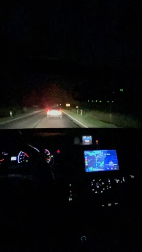 Toyota Sienna Бензин, снимка 3