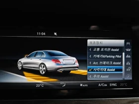 Mercedes-Benz E 220 4Matic Avantgarde - САМО 30% АВАНС, снимка 16