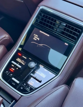 Porsche Panamera Turbo S E-Hybrid Ceramic, снимка 7