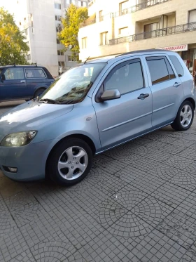 Mazda 2 1.3i, снимка 2