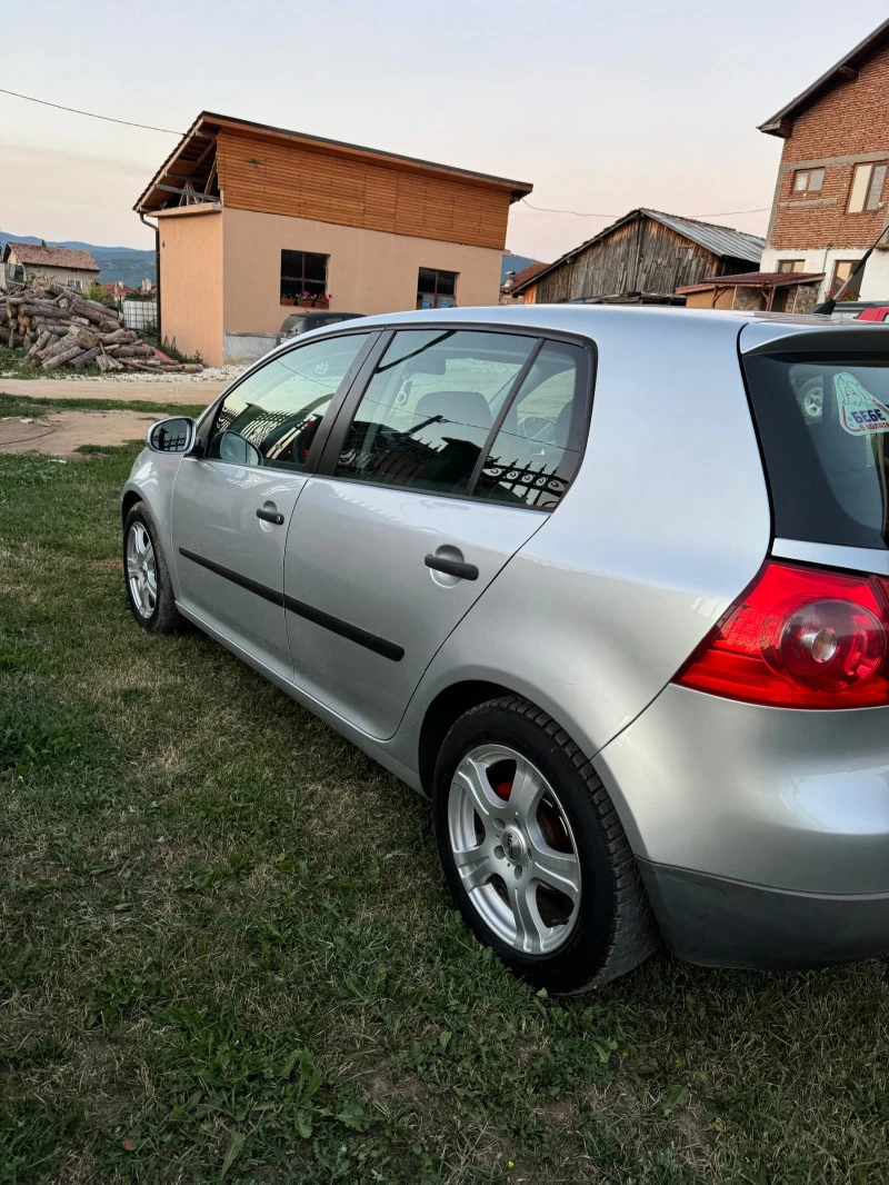 VW Golf Голф 5 1.9 TDI 105 k.c, снимка 7 - Автомобили и джипове - 47711785