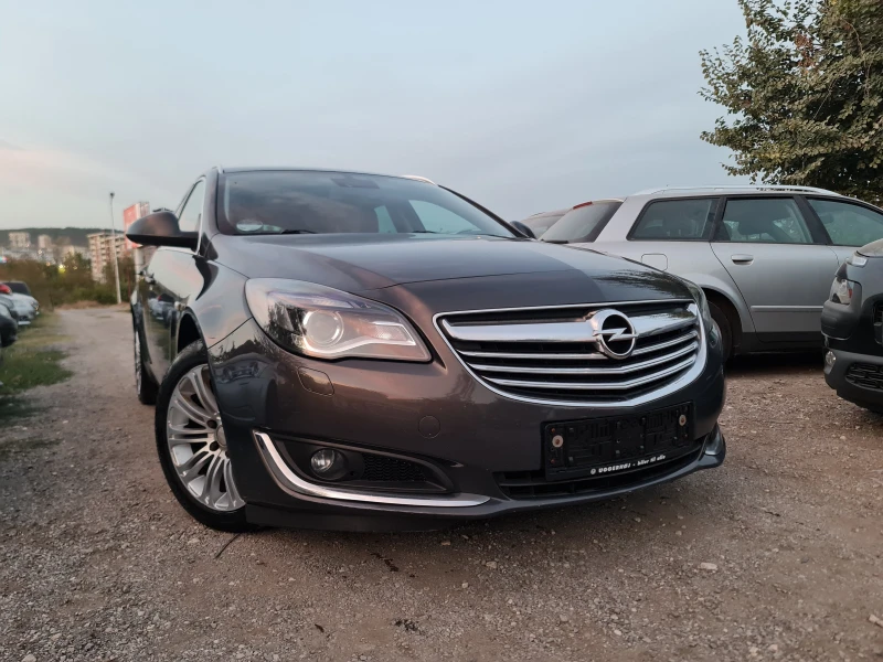 Opel Insignia КАТО ЧИСТО НОВА, снимка 3 - Автомобили и джипове - 47466378