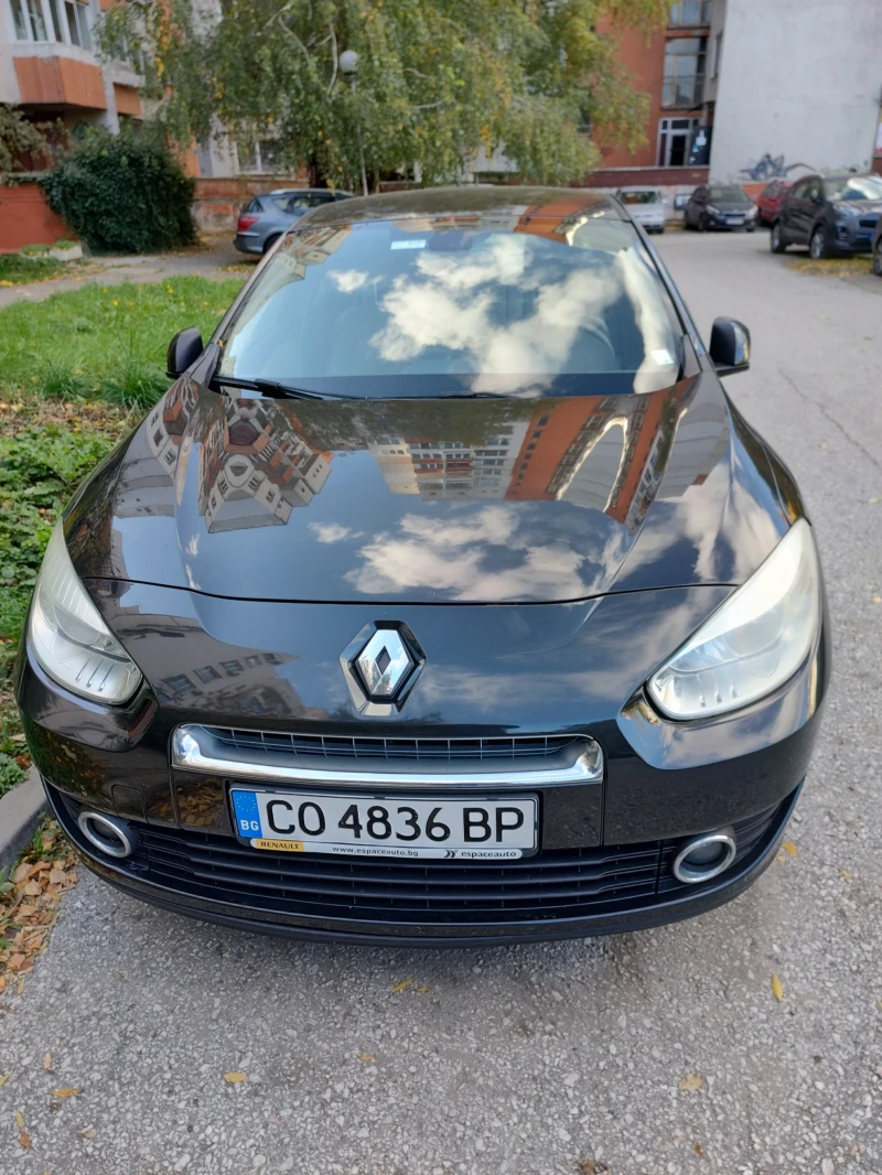 Renault Fluence, снимка 1 - Автомобили и джипове - 47702070