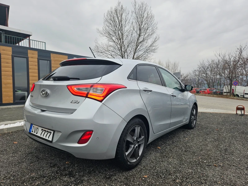 Hyundai I30 1.6CRDI Evro6, снимка 3 - Автомобили и джипове - 48131098