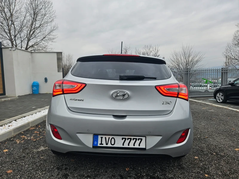 Hyundai I30 1.6CRDI Evro6, снимка 4 - Автомобили и джипове - 48131098