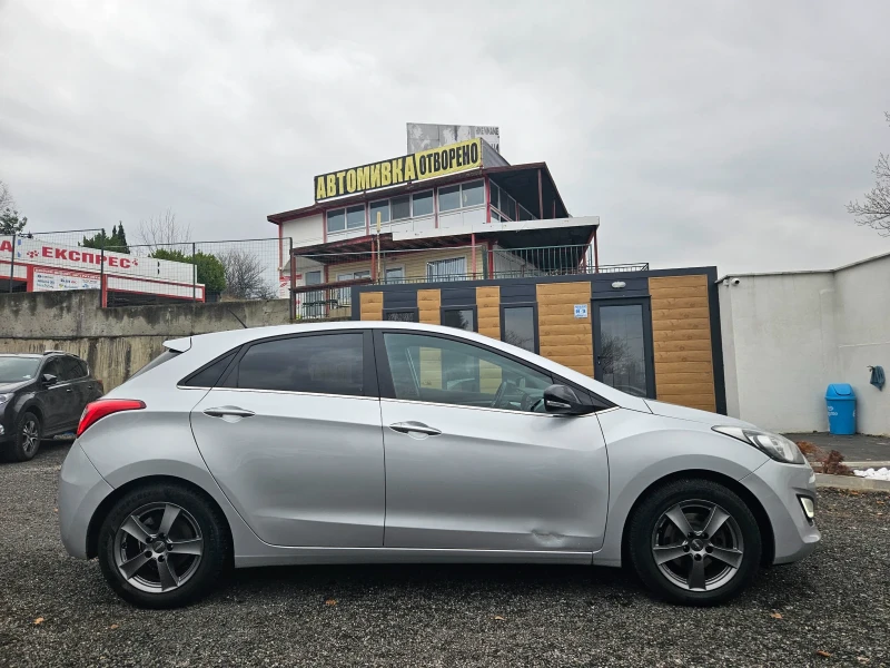 Hyundai I30 1.6CRDI Evro6, снимка 2 - Автомобили и джипове - 48131098