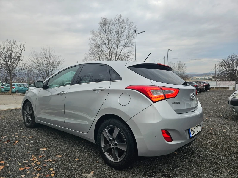 Hyundai I30 1.6CRDI Evro6, снимка 5 - Автомобили и джипове - 48131098