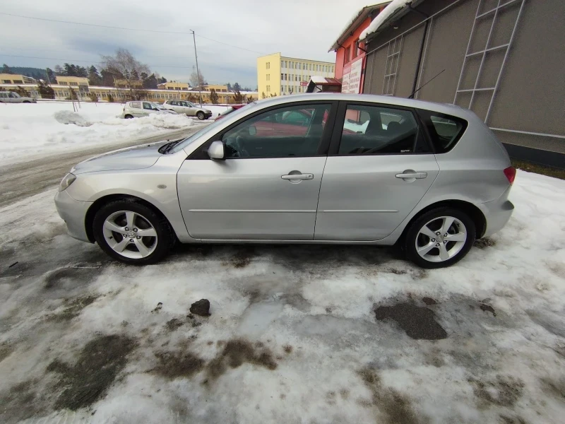 Mazda 3, снимка 4 - Автомобили и джипове - 49139324